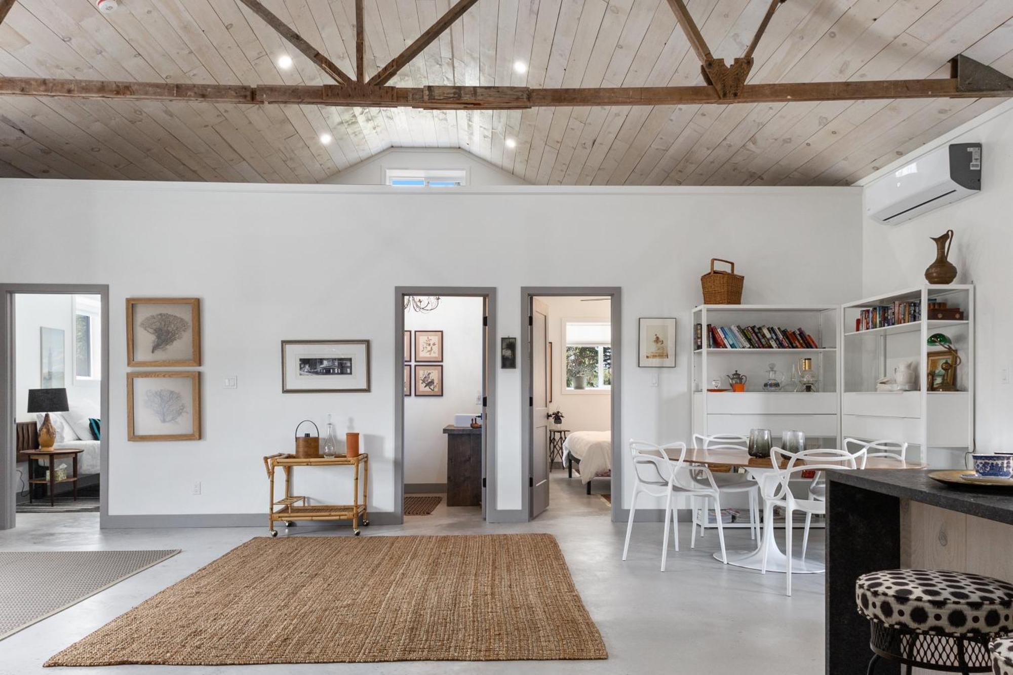 The Barns Of Brighton Near Prince Edward County Экстерьер фото