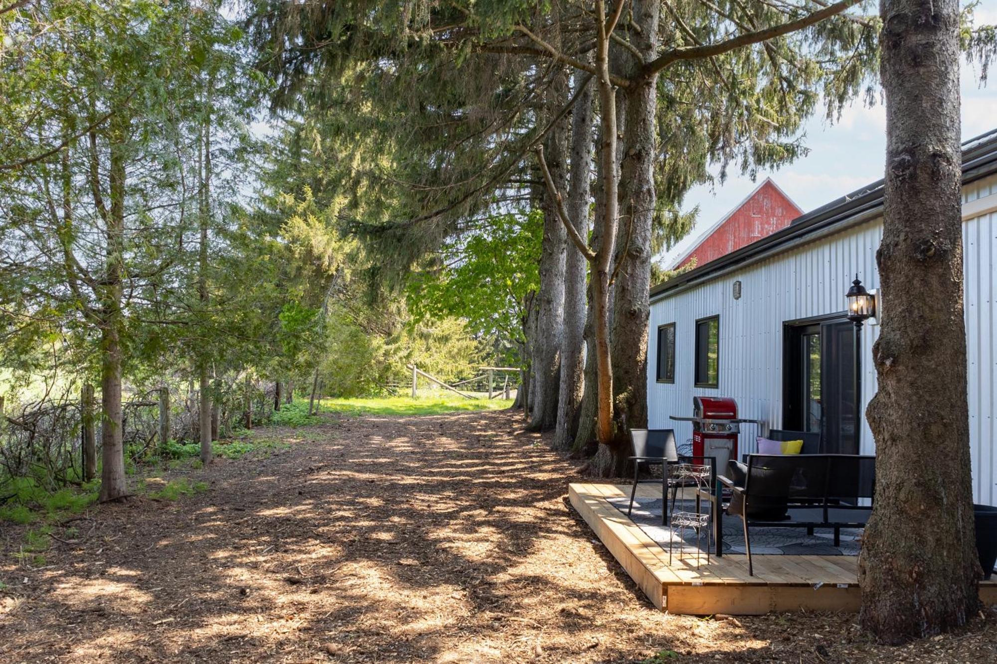 The Barns Of Brighton Near Prince Edward County Экстерьер фото
